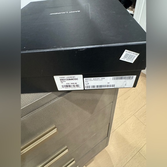 Black YSL Opyum heeled Ankle Boots in patent leather brand new - Picture 8 of 16